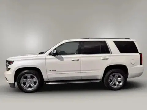 Chevrolet Tahoe Premier Sport Utility 4D - Thumbnail 3