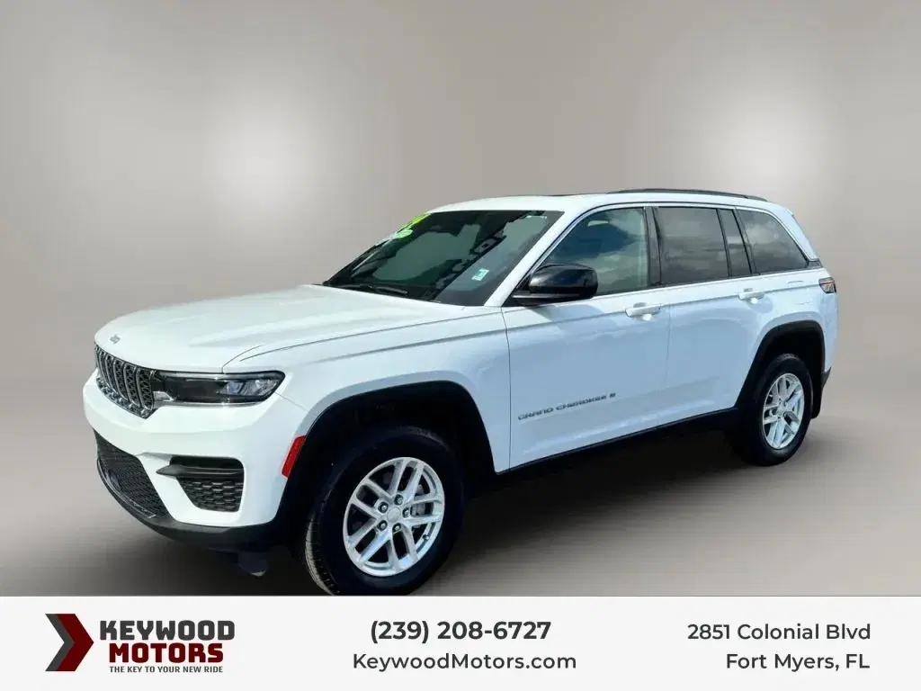 Jeep Grand Cherokee Laredo X Sport Utility 4D - View 1