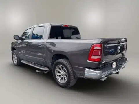 Ram 1500 Crew Cab Big Horn Pickup 4D 5 1/2 Ft - Thumbnail 4