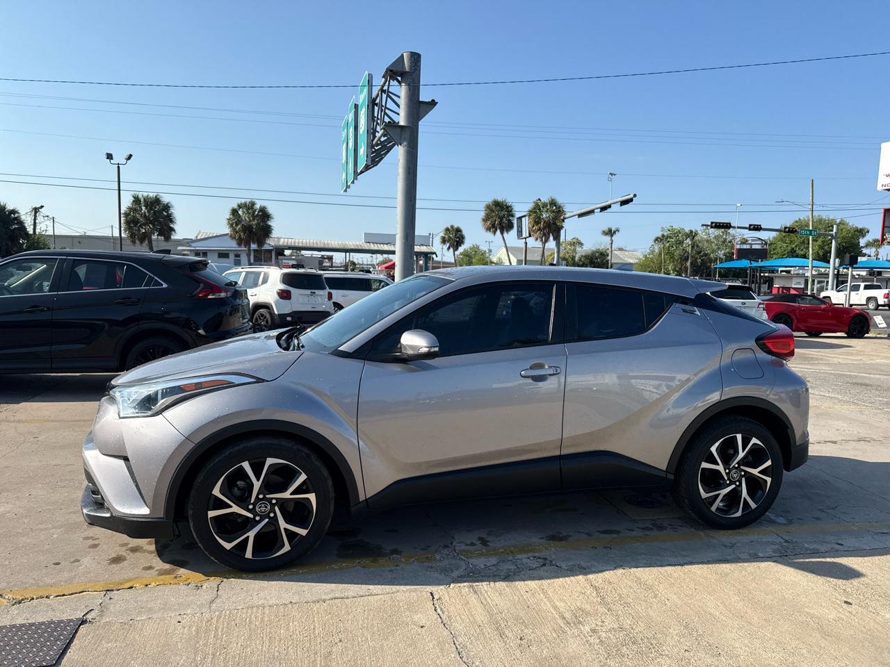 Toyota C-Hrxle Fwd (Natl) - Thumbnail 4