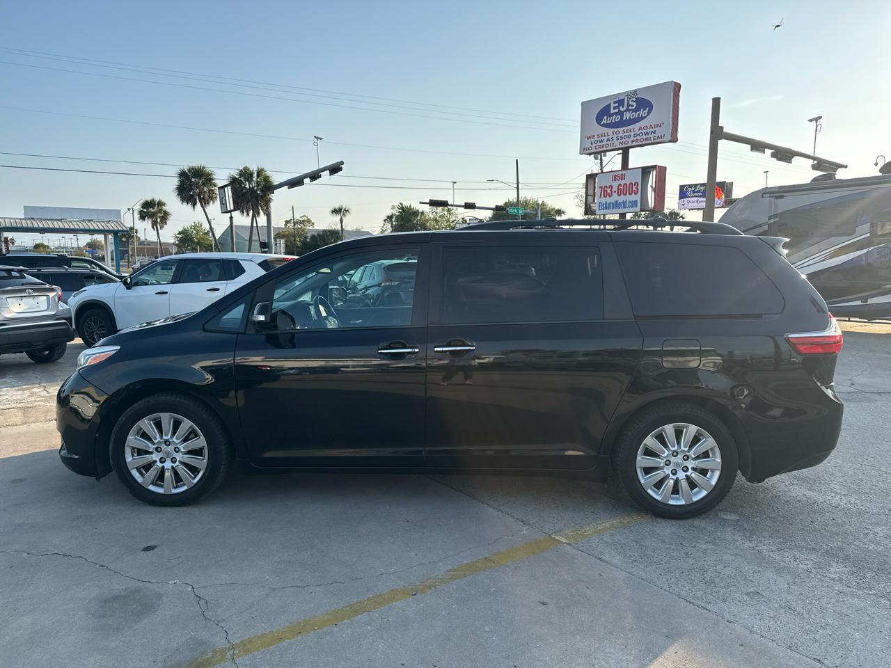 Toyota Sienna5Dr 8-Pass Van Xle Premium Fwd (Natl) - Thumbnail 4