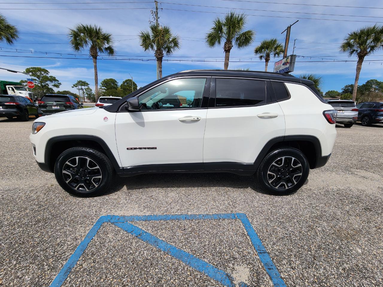 Jeep Compasstrailhawk 4X4 - Thumbnail 2