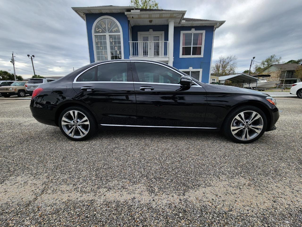 Mercedes-Benz C-Classc 300 4Matic Sedan - Thumbnail 6