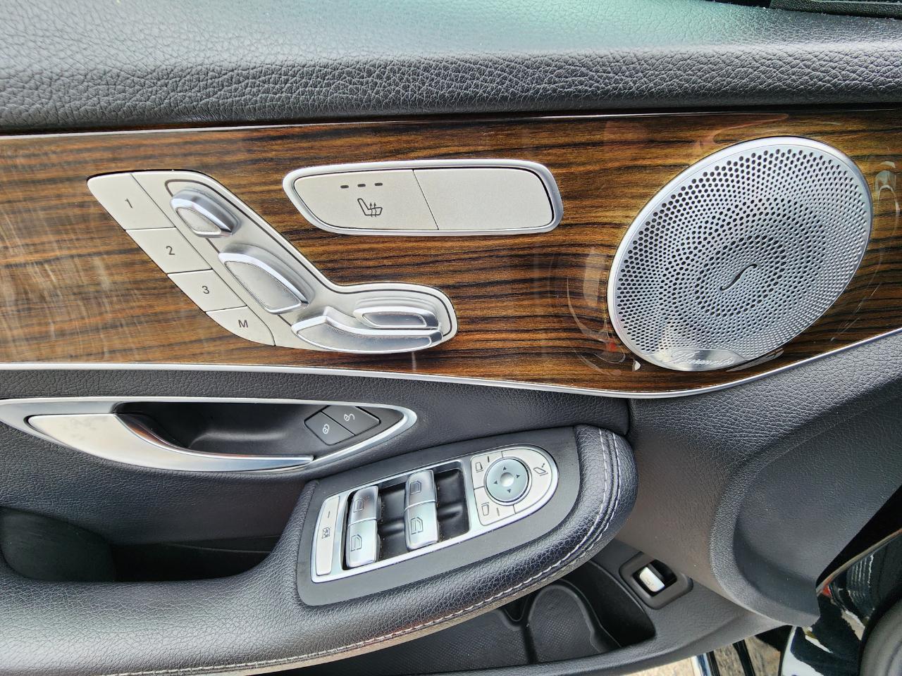 Mercedes-Benz C-Classc 300 4Matic Sedan - Thumbnail 13