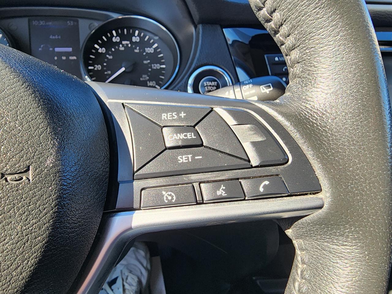 Nissan Rogueawd Sv - Thumbnail 16