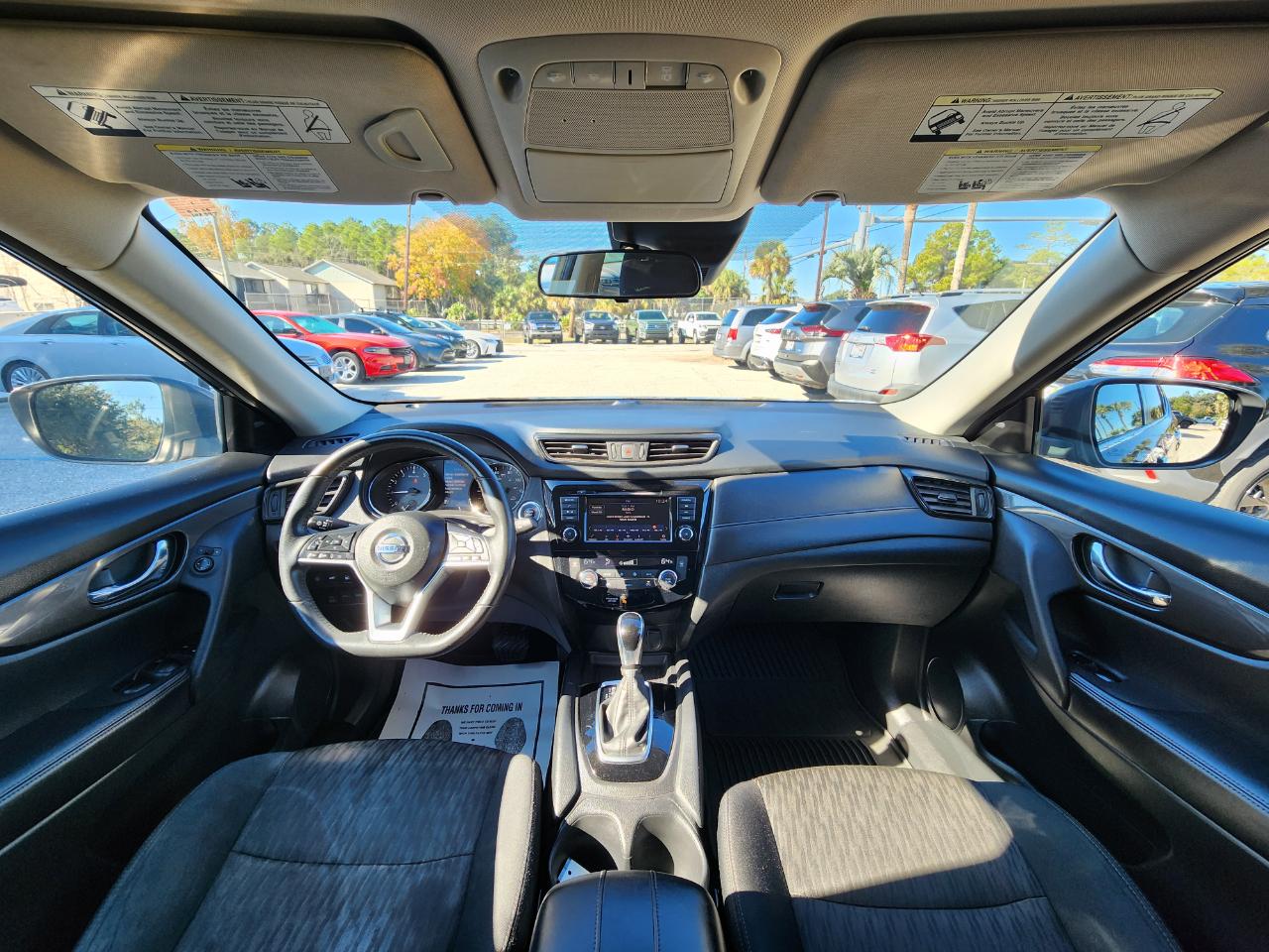 Nissan Rogueawd Sv - Thumbnail 9