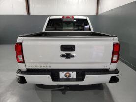 Chevrolet Silverado 1500 Crew Cab - - Thumbnail 5