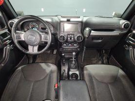 Jeep Wrangler Unlimited - - Thumbnail 10