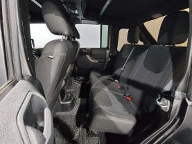 Jeep Wrangler Unlimited - - Thumbnail 16