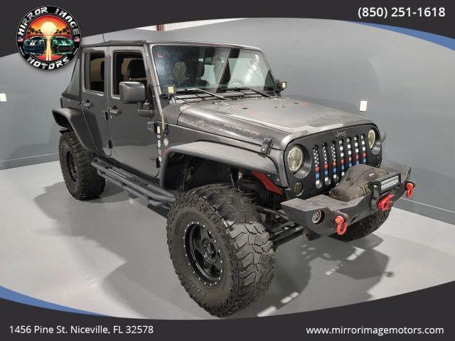Jeep Wrangler Unlimited - - View 1