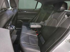 Alfa Romeo Stelvio - - Thumbnail 18