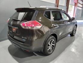 Nissan Rogue - - Thumbnail 4