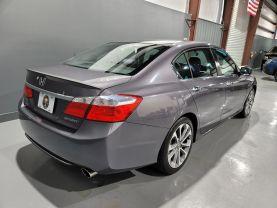 Honda Accord - - Thumbnail 4
