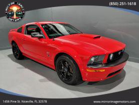 Ford Mustang - - Thumbnail 2