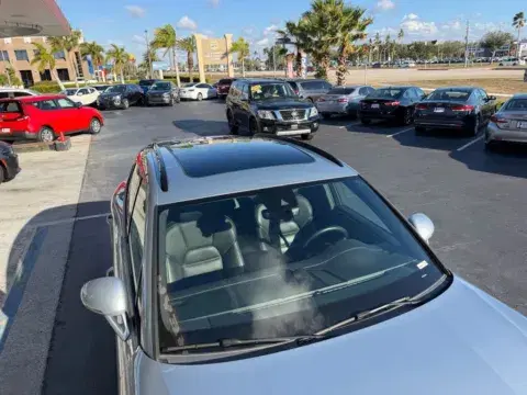 Porsche Macan Sport Utility 4D - Thumbnail 6