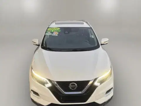 Nissan Rogue Sport Sl Sport Utility 4D - Thumbnail 4