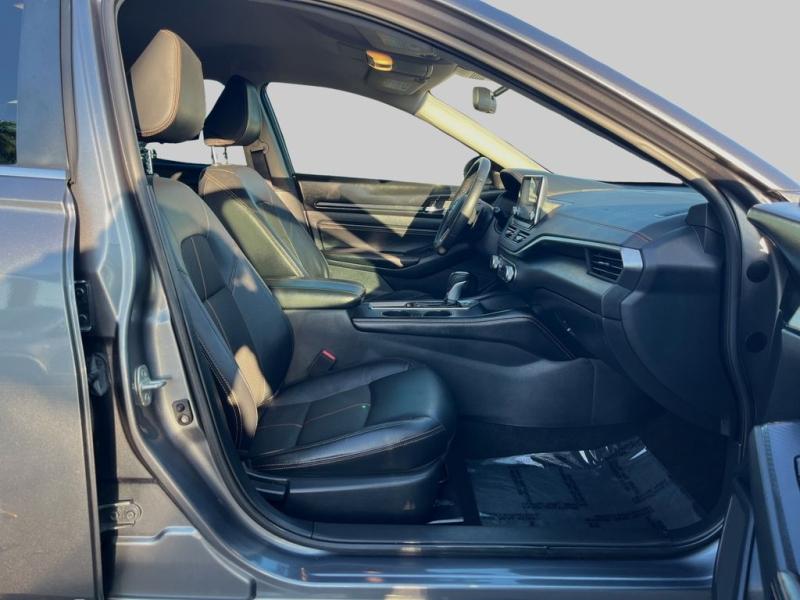 Nissan Altima 2.5 Sr - Thumbnail 14