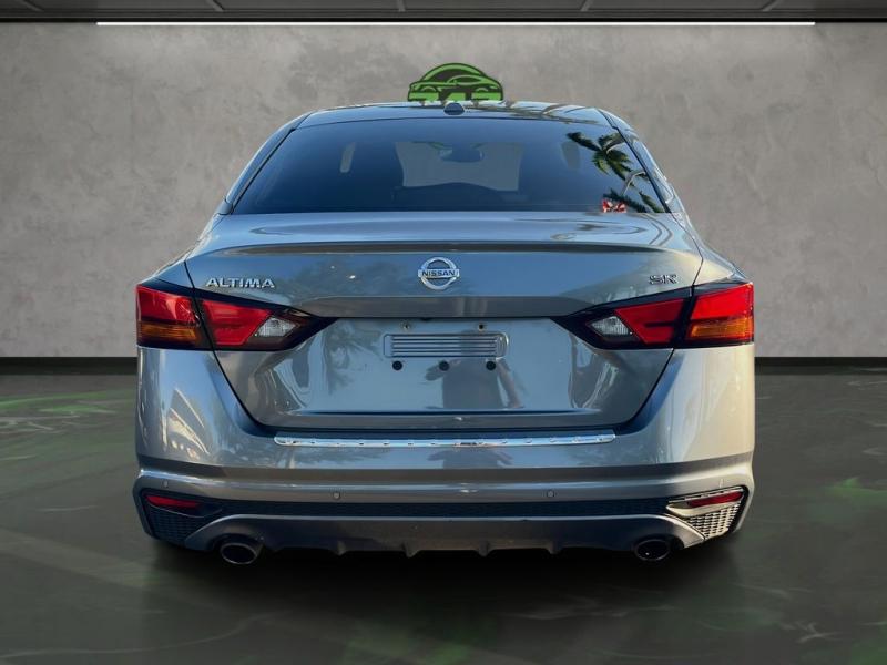 Nissan Altima 2.5 Sr - Thumbnail 5