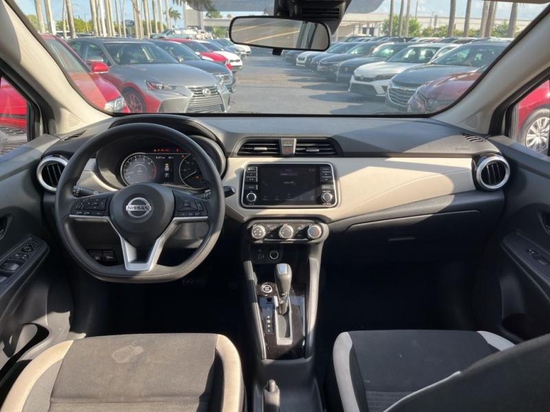 Nissan Versa 1.6 Sv - Thumbnail 14