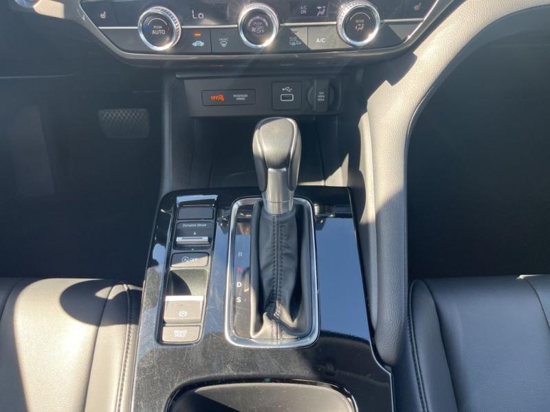 Acura Integra Base - Thumbnail 17