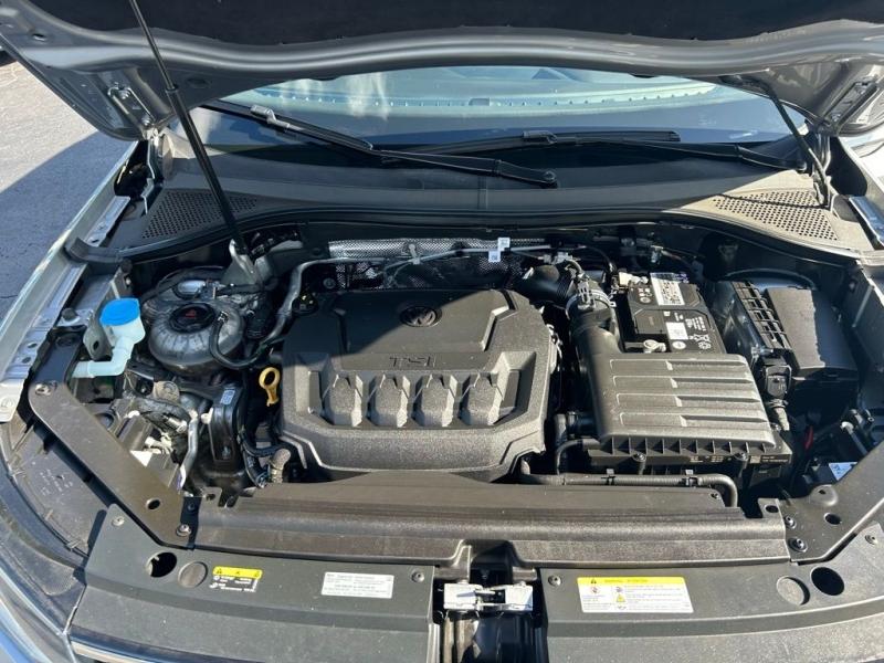Volkswagen Tiguan 2.0T S - Thumbnail 20