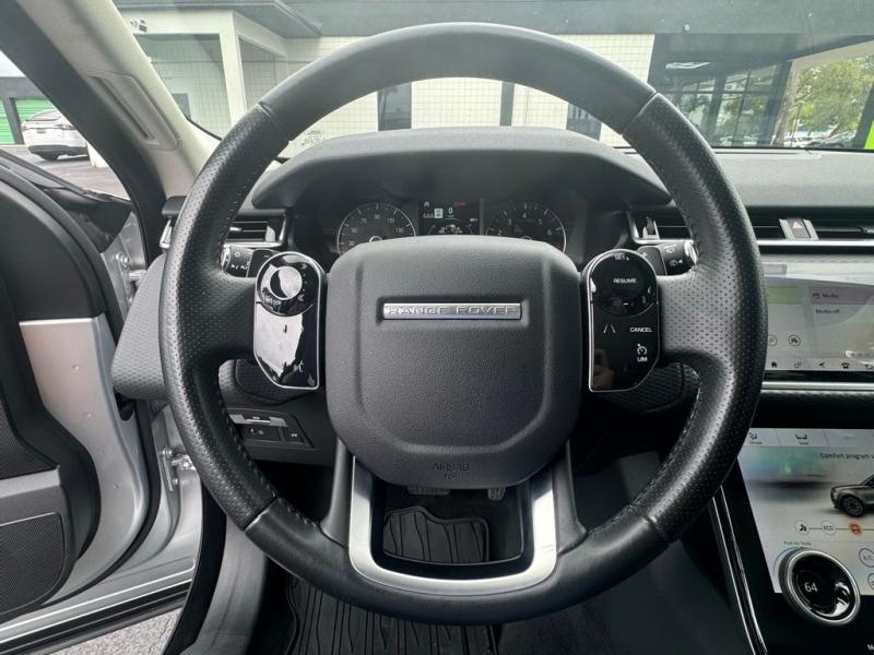 Land Rover Range Rover Velar S - Thumbnail 11