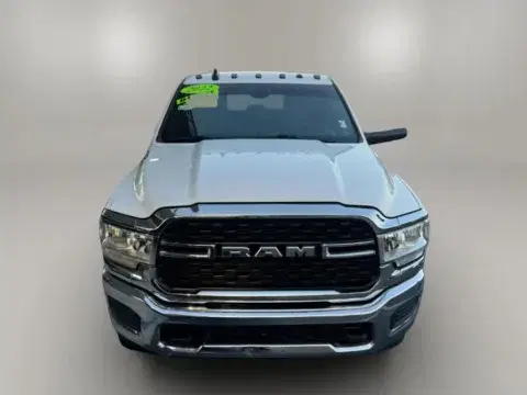 Ram 2500 Crew Cab Lone Star Pickup 4D 6 1/3 Ft - Thumbnail 4