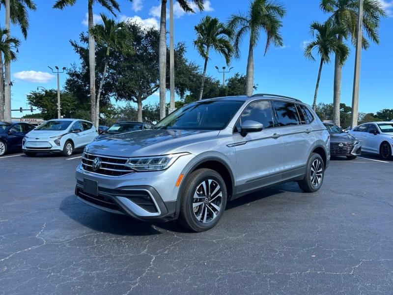 Volkswagen Tiguan 2.0T Se - Thumbnail 2