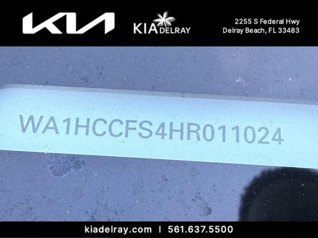 Audi Q3 2.0T Premium Plus - Thumbnail 6