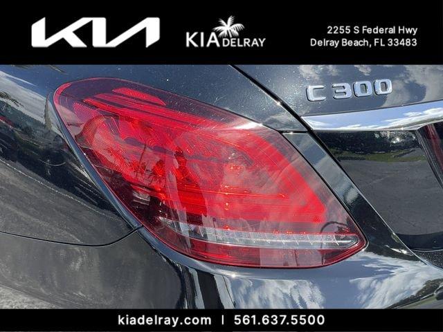 Mercedes-Benz C 300 - Thumbnail 8