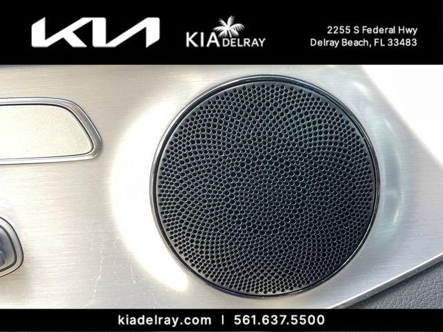 Mercedes-Benz C 300 - Thumbnail 18