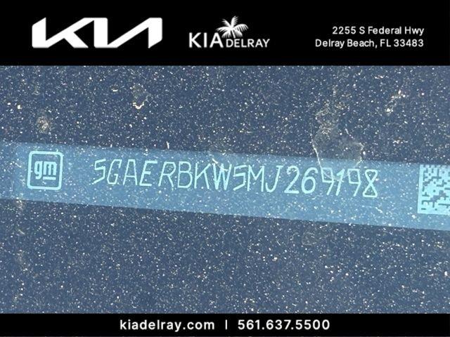 Buick Enclave Essence - Thumbnail 11