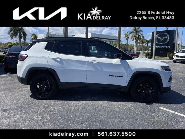 Jeep Compass Altitude - Thumbnail 3