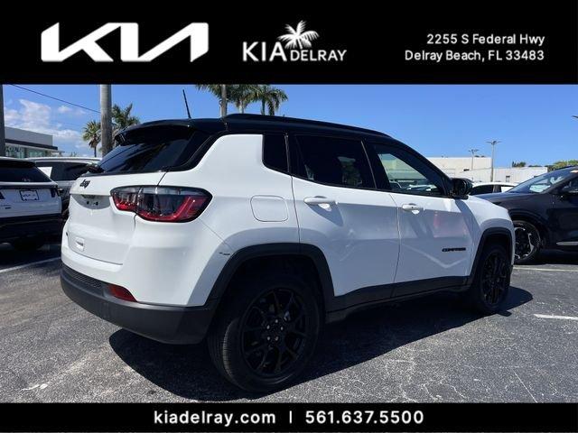 Jeep Compass Altitude - Thumbnail 4