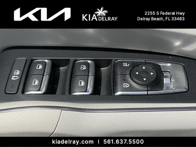 Kia Sorento Hybrid S - Thumbnail 17