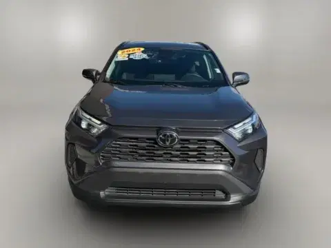 Toyota Rav4 Xle Sport Utility 4D - Thumbnail 3