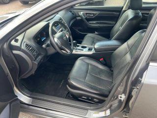 Nissan Altima - Thumbnail 15