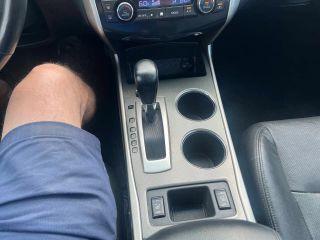 Nissan Altima - Thumbnail 2