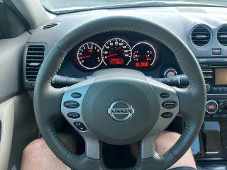 Nissan Altima - Thumbnail 15