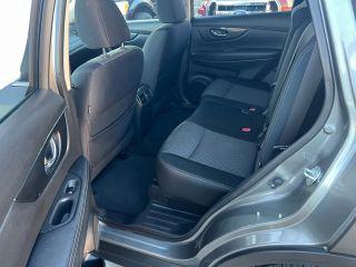 Nissan Rogue - Thumbnail 4