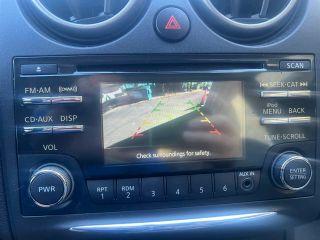 Nissan Rogue Select - Thumbnail 2