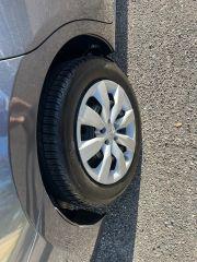 Toyota Corolla - Thumbnail 6