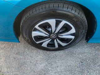 Toyota Prius Prime - Thumbnail 5