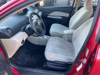 Toyota Yaris - Thumbnail 12