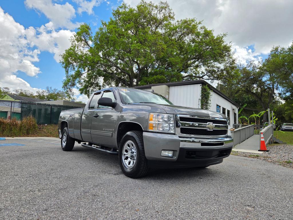 Chevrolet Silverado 1500-$12,899 - Thumbnail 2