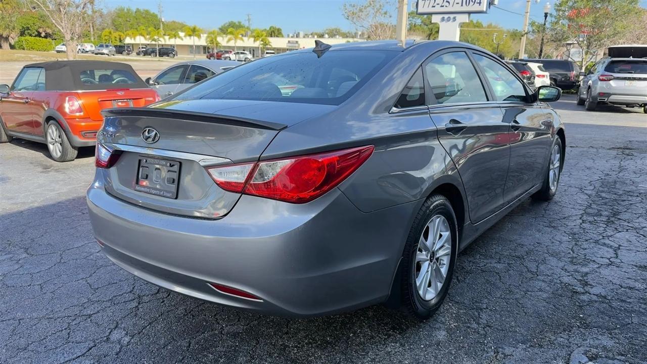 Hyundai Sonata Gls - Thumbnail 6