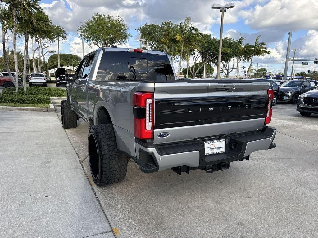 Ford F-250Sd Limited 4Wd 4D Crew Cab - Thumbnail 15