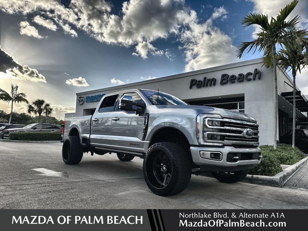 Ford F-250Sd Limited 4Wd 4D Crew Cab - Thumbnail 2