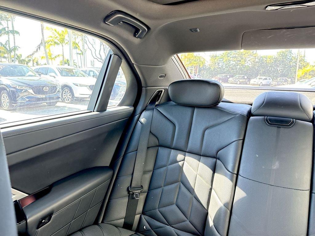 Bmw 7 Series 740I Xdrive Awd 4D Sedan - Thumbnail 19