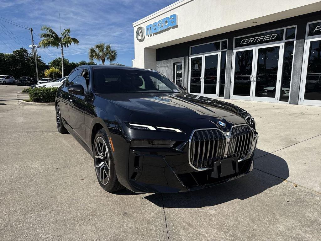 Bmw 7 Series 740I Xdrive Awd 4D Sedan - Thumbnail 9
